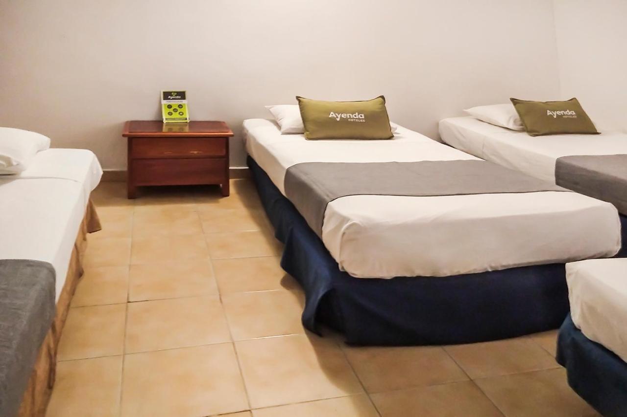 Ayenda 1622 Charmin Hotel Санта Марта Екстериор снимка
