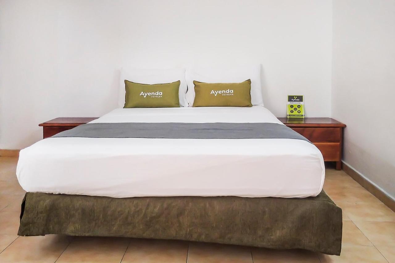 Ayenda 1622 Charmin Hotel Санта Марта Екстериор снимка